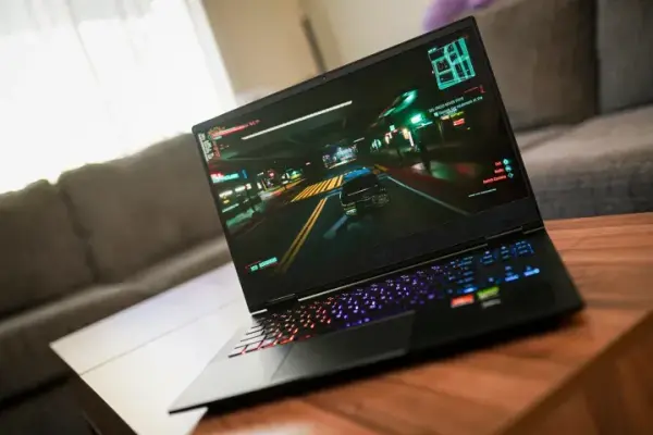 Máy tính xách tay chơi game so với máy tính để bàn: đây là cách quyết định nên mua loại nào vào năm 2024